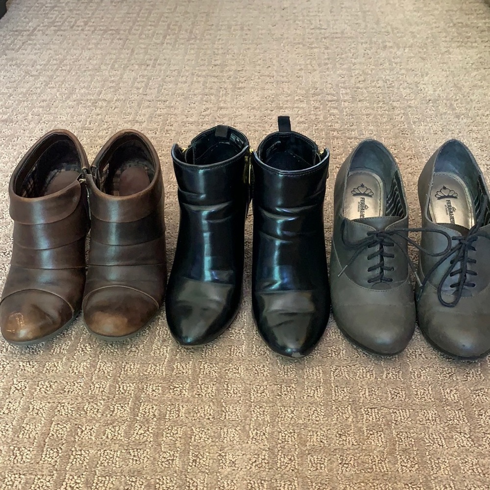 Women’s size 6-6.5 ankle boots